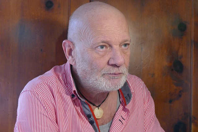 patient-1125778_640
