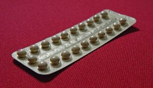 contraceptive pills 849413_960_720 300x173